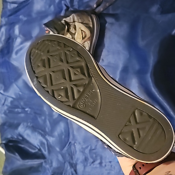 Harley Quinn Converse sneakers - Picture 2 of 8